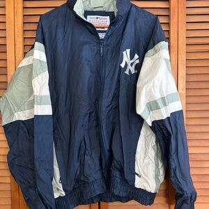 Vintage New York Yankees STARTER Genuine Jacket Large